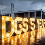 XXL lichtletters DJ Booth Bussie